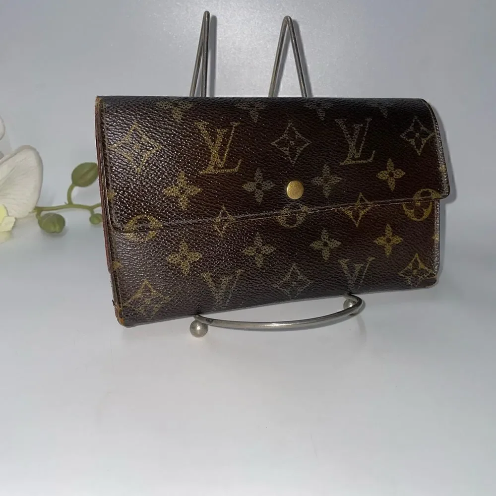 Authentic Louis Vuitton Porte Tresor International Long Wallet